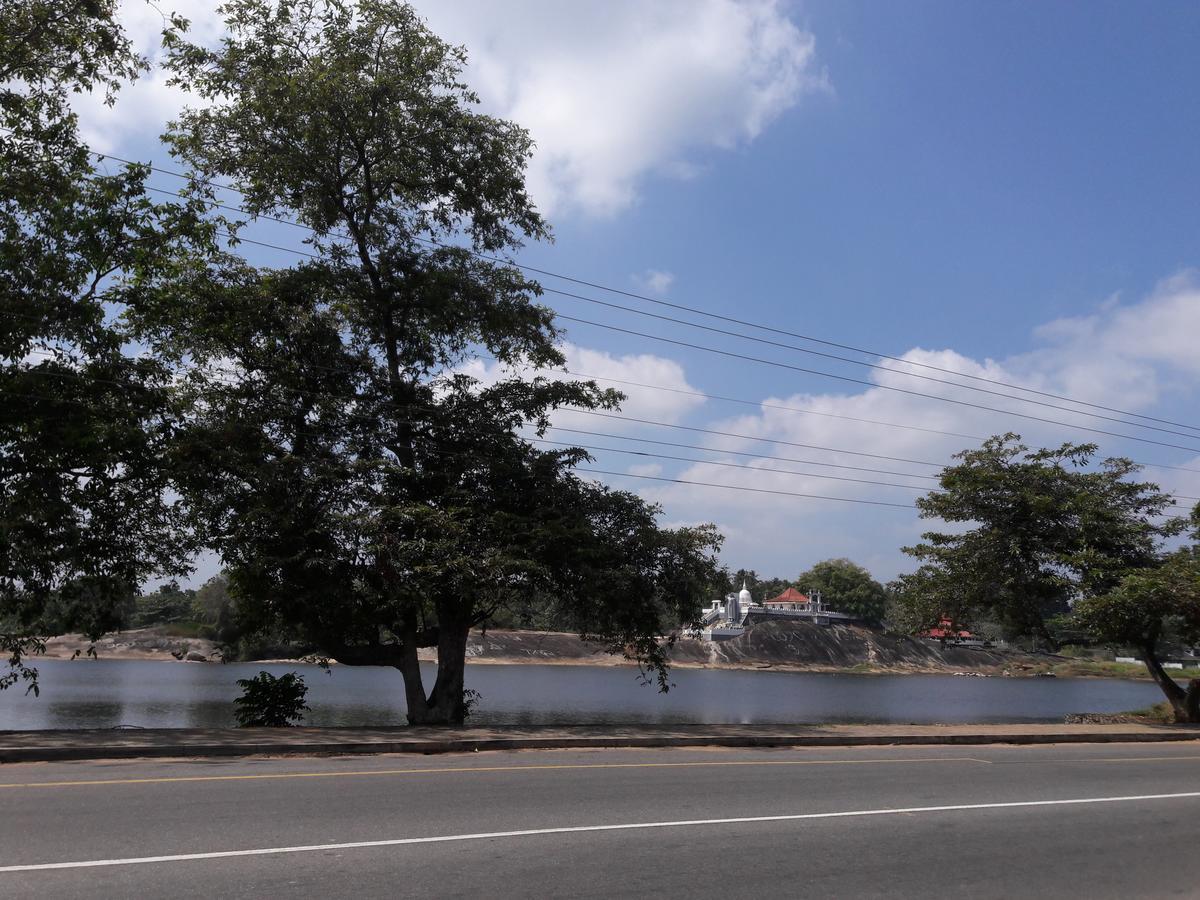 Saragama Holiday Resort Kurunegala Esterno foto